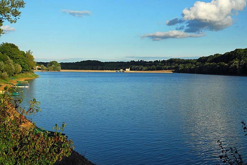 Maison Bord De Lac De Charmes Bannes  외부 사진