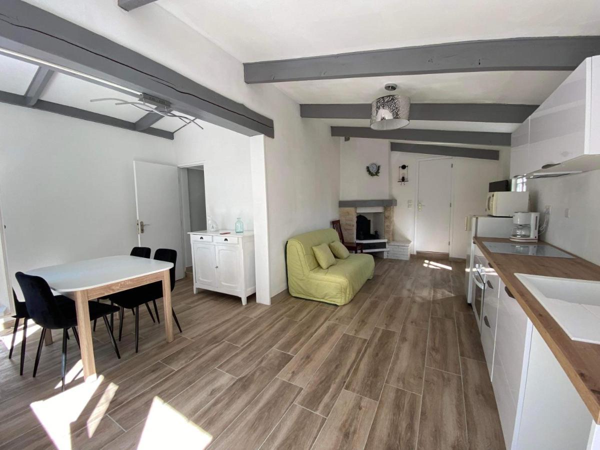 Maison Bord De Lac De Charmes Bannes  외부 사진