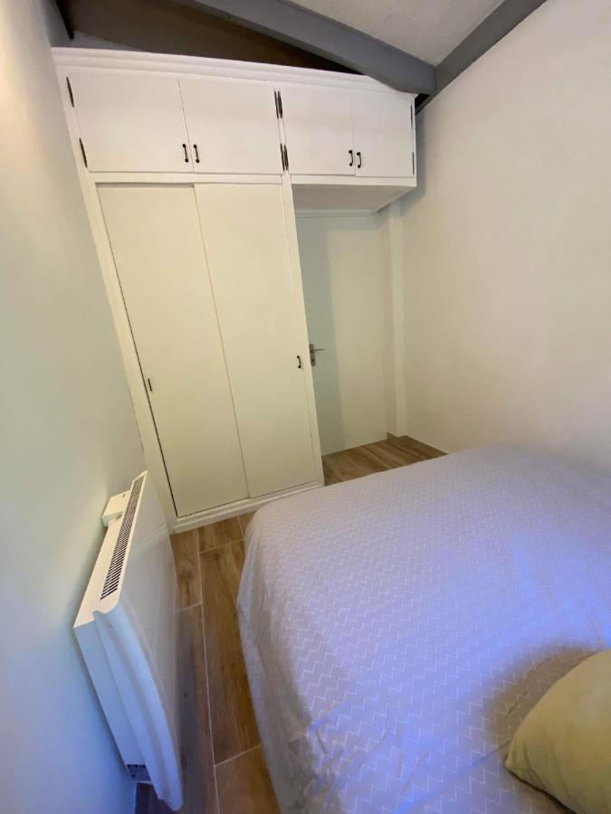 Maison Bord De Lac De Charmes Bannes  외부 사진