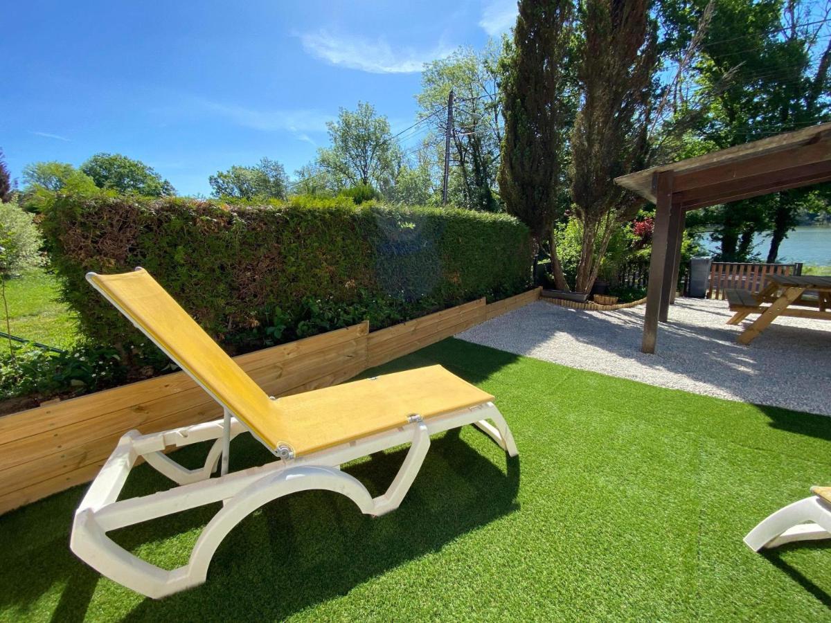 Maison Bord De Lac De Charmes Bannes  외부 사진